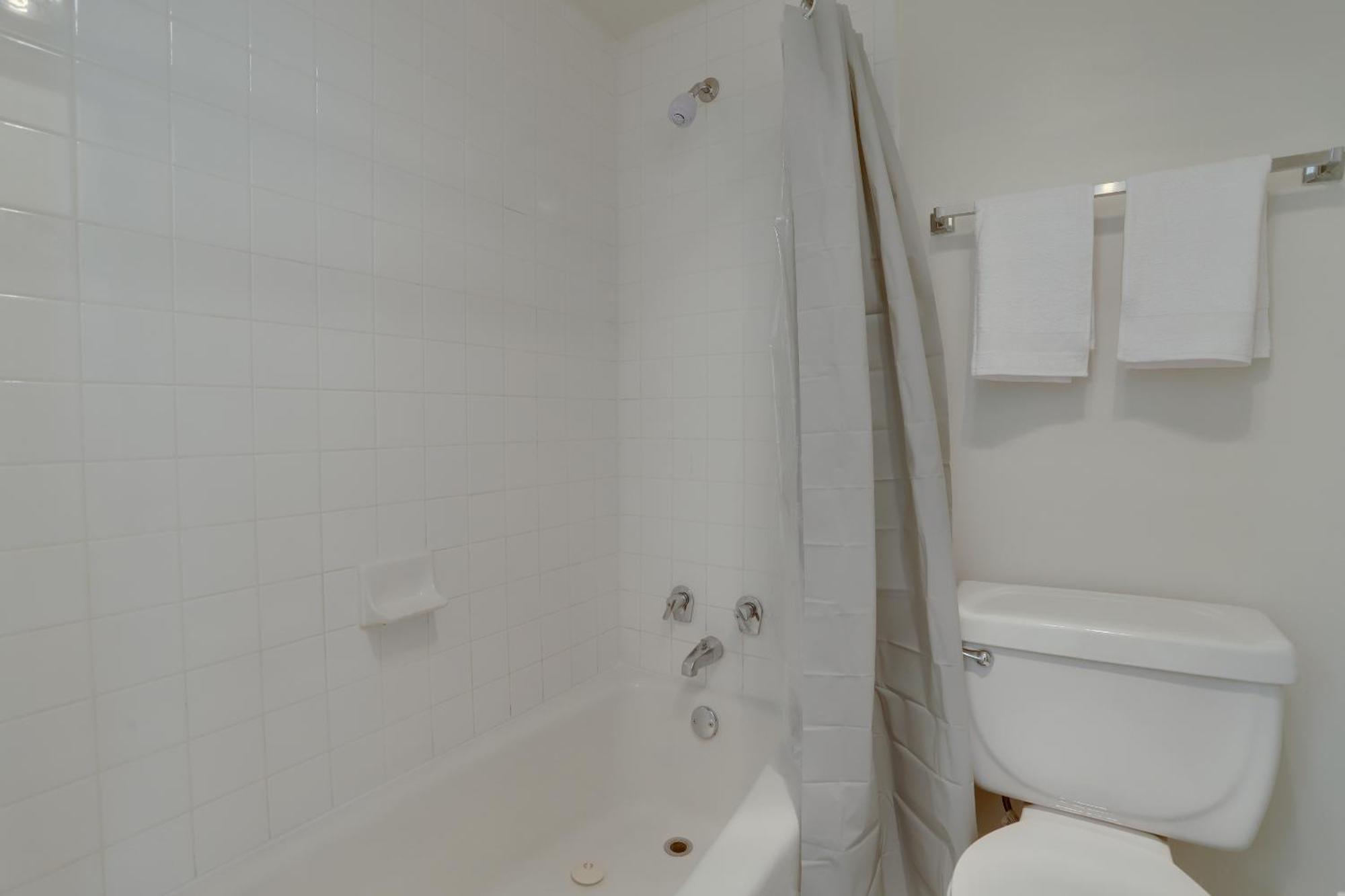 Spacious 2 Bedrooms Apt @Crystal City With Gym Arlington Eksteriør bilde