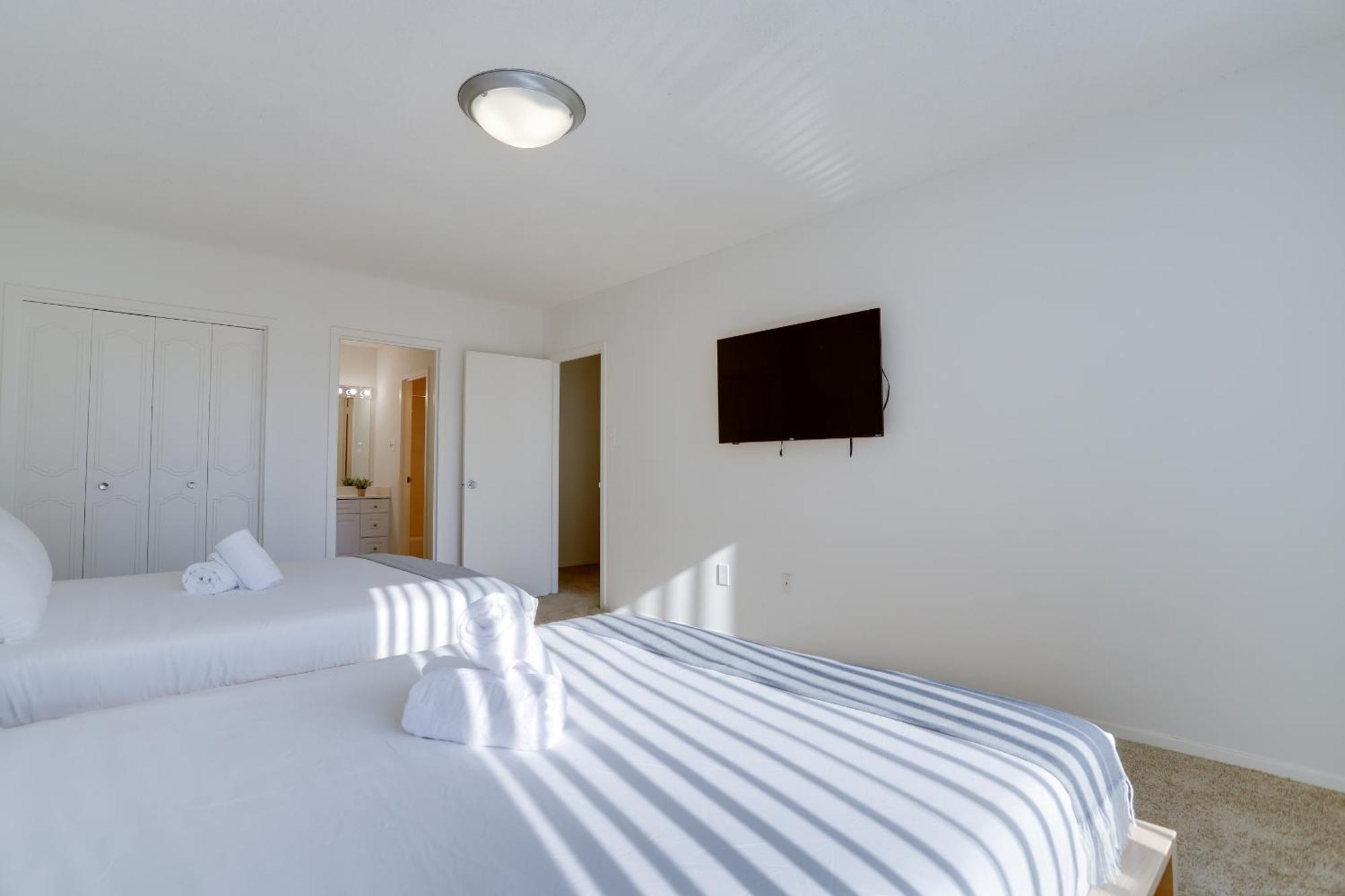 Spacious 2 Bedrooms Apt @Crystal City With Gym Arlington Eksteriør bilde